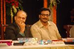 Ashutosh, Milind at Javed Akhtar_s Bestsellin_g Book Tarkash Launched in Marathi on 19th May 20112 (56).JPG
